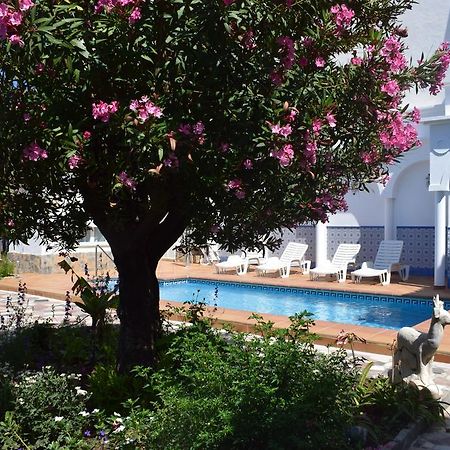 El Jardin Benerja Apartment Luaran gambar