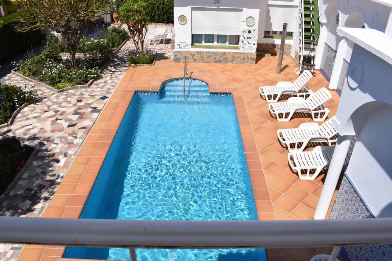 El Jardin Benerja Apartment Luaran gambar