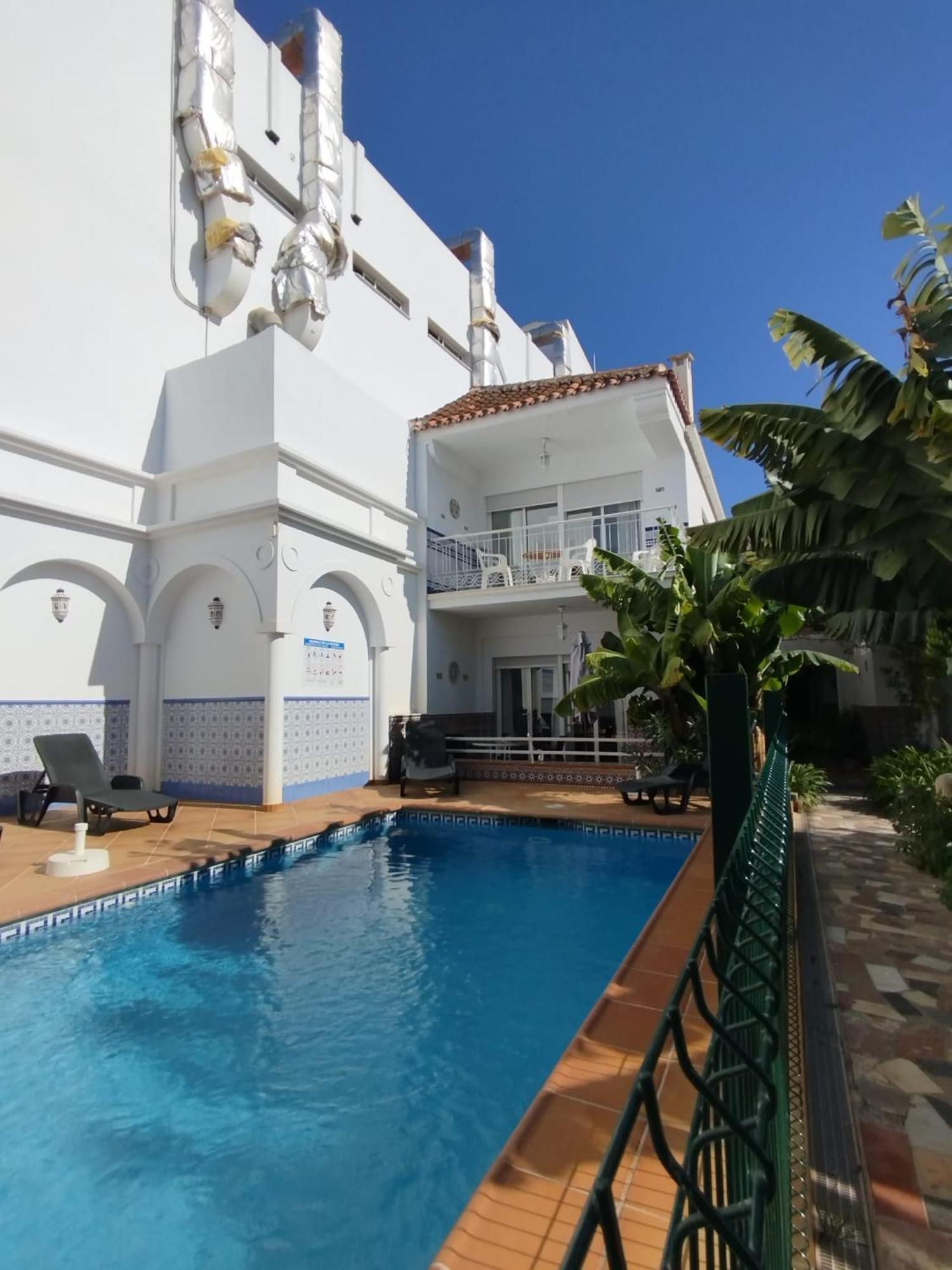 El Jardin Benerja Apartment Luaran gambar