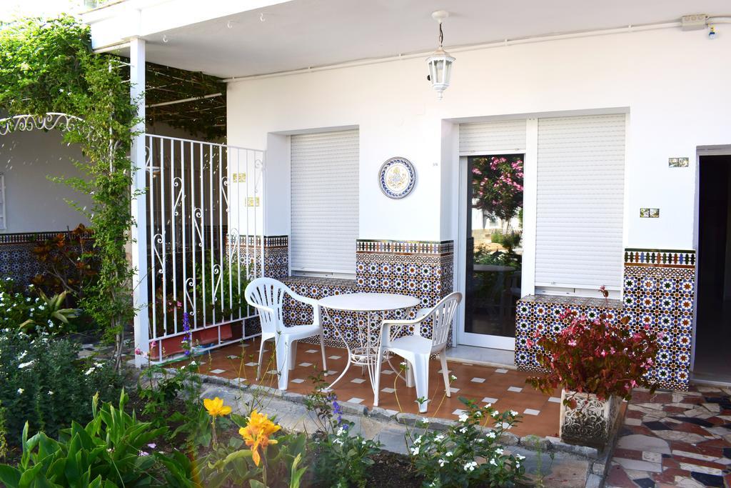 El Jardin Benerja Apartment Luaran gambar