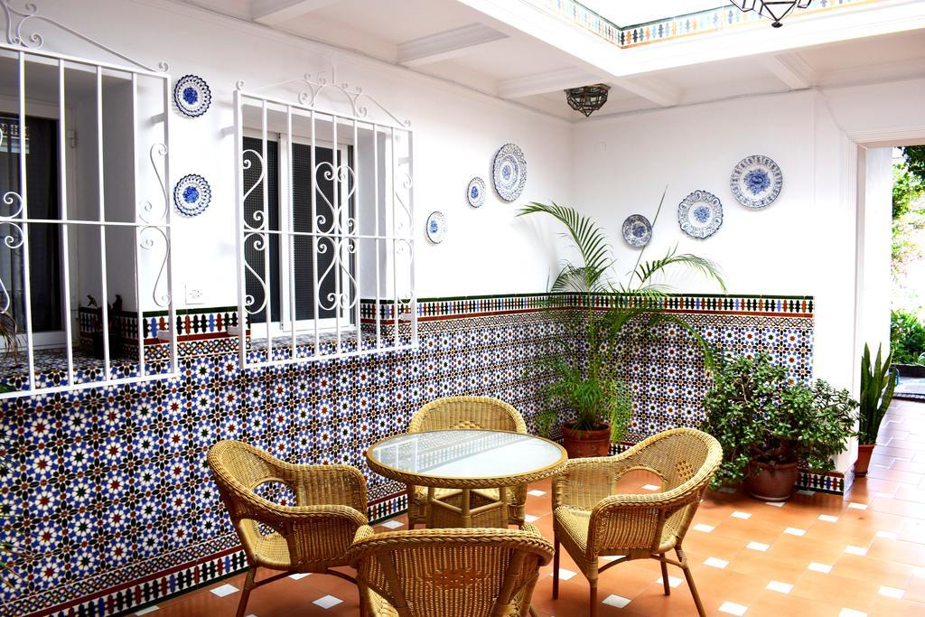 El Jardin Benerja Apartment Luaran gambar