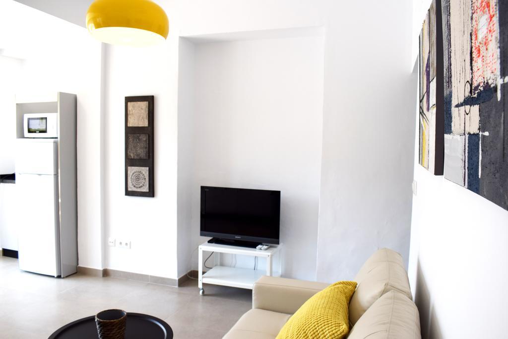 El Jardin Benerja Apartment Luaran gambar